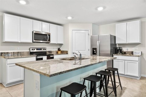 Casa en venta en Spring Hill, Florida, 4 dormitorios, 170.01 m2 № 1816885 - foto 6
