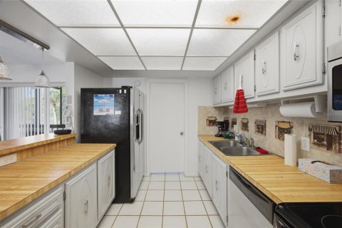Condominio en venta en Lakeland, Florida, 2 dormitorios, 104.05 m2 № 2101469 - foto 7