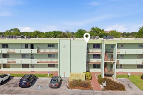 Condo à Lakeland, Floride, 2 chambres  № 2101469