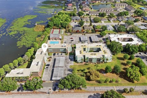 Condominio en venta en Lakeland, Florida, 2 dormitorios, 104.05 m2 № 2101469 - foto 28