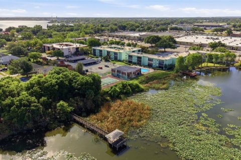 Condominio en venta en Lakeland, Florida, 2 dormitorios, 104.05 m2 № 2101469 - foto 22