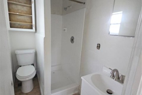Apartamento en alquiler en Orlando, Florida, 2 habitaciones, 55.74 m2 № 2258556 - foto 5