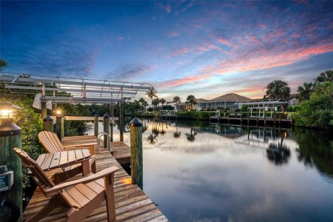 Villa ou maison à vendre à Placida, Floride: 3 chambres, 213.49 m2 № 1908531 - photo 3