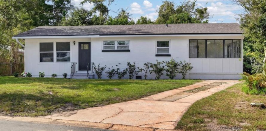 House in Saint Augustine, Florida 3 bedrooms, 119.29 sq.m. № 2425978