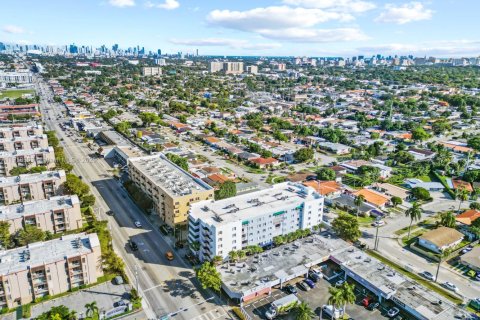Copropriété à vendre à Miami, Floride: 3 chambres, 94.76 m2 № 1973357 - photo 27