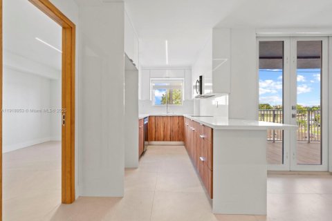 Copropriété à vendre à Miami, Floride: 3 chambres, 94.76 m2 № 1973357 - photo 1
