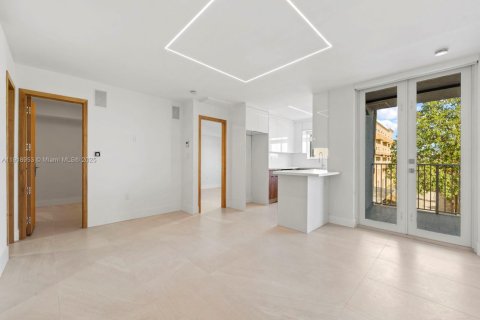 Copropriété à vendre à Miami, Floride: 3 chambres, 94.76 m2 № 1973357 - photo 9