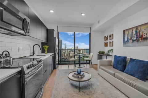 Condo in Miami, Florida № 2153010 - photo 5