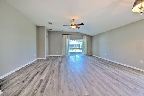 House in Wesley Chapel, Florida 3 bedrooms, 162.95 sq.m. № 1792693 - photo 27