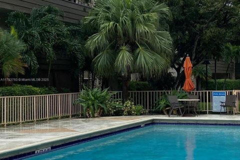 Copropriété à vendre à Miami, Floride: 2 chambres, 96.99 m2 № 1712310 - photo 22