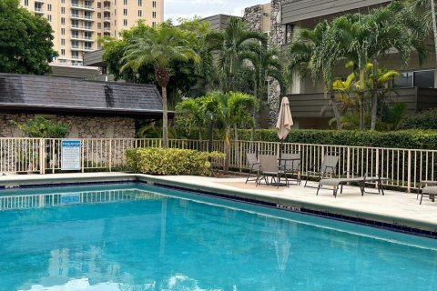 Copropriété à vendre à Miami, Floride: 2 chambres, 96.99 m2 № 1712310 - photo 5
