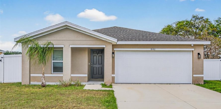 Villa ou maison à Kissimmee, Floride 3 chambres, 162.02 m2 № 2142934
