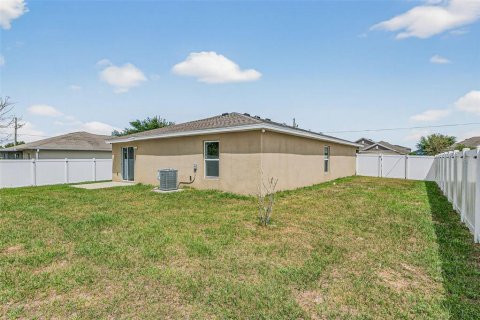 Villa ou maison à vendre à Kissimmee, Floride: 3 chambres, 162.02 m2 № 2142934 - photo 29