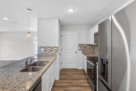 Villa ou maison à vendre à Kissimmee, Floride: 3 chambres, 162.02 m2 № 2142934 - photo 10