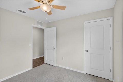 Villa ou maison à vendre à Kissimmee, Floride: 3 chambres, 162.02 m2 № 2142934 - photo 17