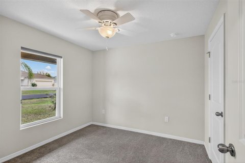 Villa ou maison à vendre à Kissimmee, Floride: 3 chambres, 162.02 m2 № 2142934 - photo 19