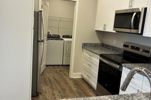 Apartamento en alquiler en Mount Dora, Florida, 2 dormitorios, 116.13 m2 № 1908078 - foto 8