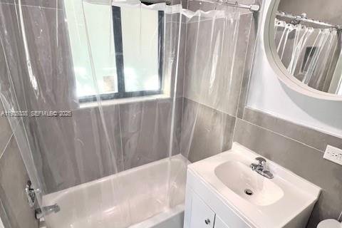 Villa ou maison à louer à Pompano Beach, Floride: 2 chambres, 106.84 m2 № 1993205 - photo 21