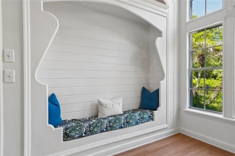 Condo in Temple Terrace, Florida, 1 bedroom  № 2396303 - photo 27