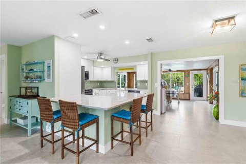 House in Ellenton, Florida 3 bedrooms, 172.52 sq.m. № 2157223 - photo 11