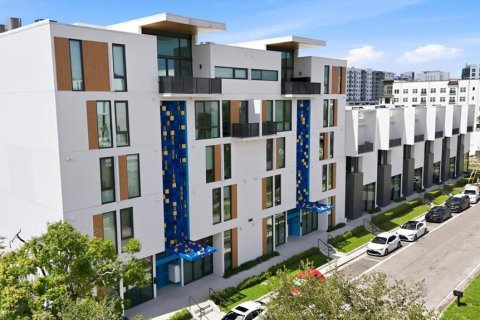 Condominio en Sarasota, Florida, 2 dormitorios  № 2291406