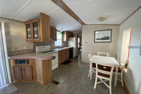 Appartement à louer à Haines City, Floride: 2 chambres, 44.59 m2 № 2433229 - photo 3