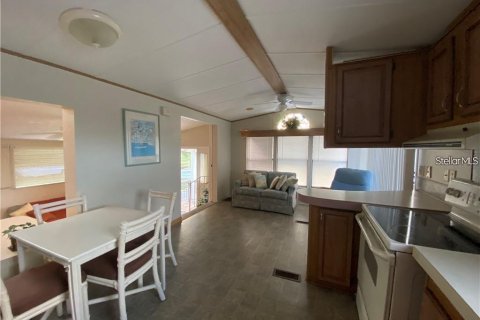 Appartement à louer à Haines City, Floride: 2 chambres, 44.59 m2 № 2433229 - photo 4