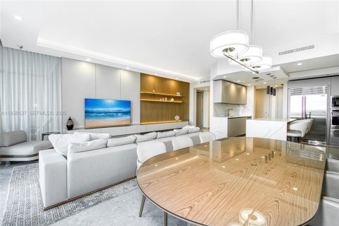 Купить кондоминиум в Бэл-Харбор, Флорида 2 спальни, 186.64м2, № 2053119 - фото 4