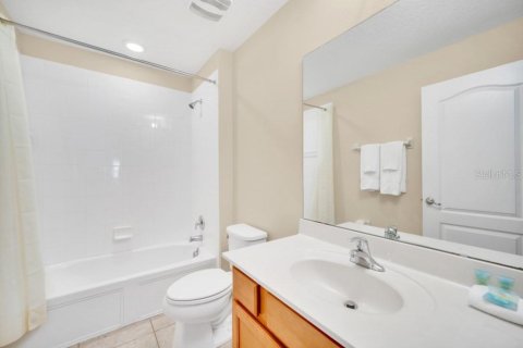 House in Kissimmee, Florida 6 bedrooms, 267 sq.m. № 1675957 - photo 13