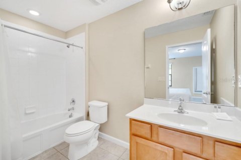 House in Kissimmee, Florida 6 bedrooms, 267 sq.m. № 1675957 - photo 11