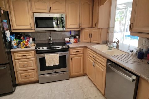 Villa ou maison à vendre à Englewood, Floride: 2 chambres, 157.84 m2 № 2199353 - photo 9
