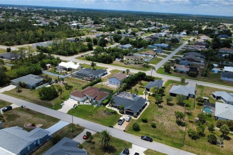 Villa ou maison à vendre à Englewood, Floride: 2 chambres, 157.84 m2 № 2199353 - photo 29