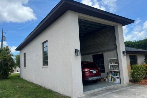 Villa ou maison à vendre à Englewood, Floride: 2 chambres, 157.84 m2 № 2199353 - photo 23
