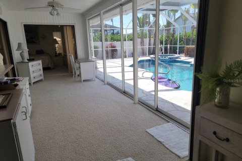 Villa ou maison à vendre à Englewood, Floride: 2 chambres, 157.84 m2 № 2199353 - photo 18