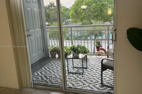 Apartamento en alquiler en Cutler Bay, Florida, 1 dormitorio, 75.53 m2 № 2085758 - foto 13