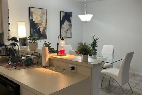 Apartamento en alquiler en Cutler Bay, Florida, 1 dormitorio, 75.53 m2 № 2085758 - foto 7