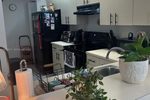 Apartamento en alquiler en Cutler Bay, Florida, 1 dormitorio, 75.53 m2 № 2085758 - foto 6