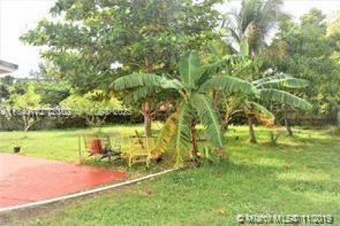 Купить виллу или дом в Вест-Парк, Флорида 3 спальни, 89.74м2, № 2019342 - фото 11