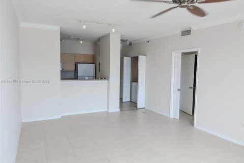 Condo in West Palm Beach, Florida, 1 bedroom  № 1842929 - photo 1