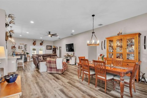 House in Mulberry, Florida 4 bedrooms, 250.74 sq.m. № 1902839 - photo 8