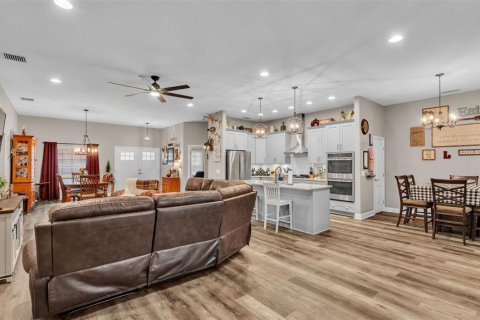House in Mulberry, Florida 4 bedrooms, 250.74 sq.m. № 1902839 - photo 23