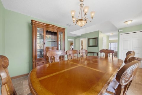 Villa ou maison à vendre à Winter Haven, Floride: 4 chambres, 263.47 m2 № 2399560 - photo 11