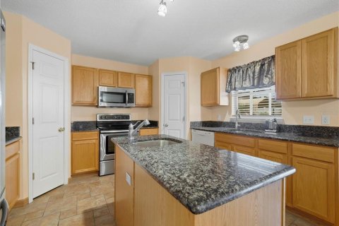 Villa ou maison à vendre à Winter Haven, Floride: 4 chambres, 263.47 m2 № 2399560 - photo 5