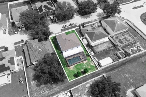 Villa ou maison à vendre à Winter Haven, Floride: 4 chambres, 263.47 m2 № 2399560 - photo 3