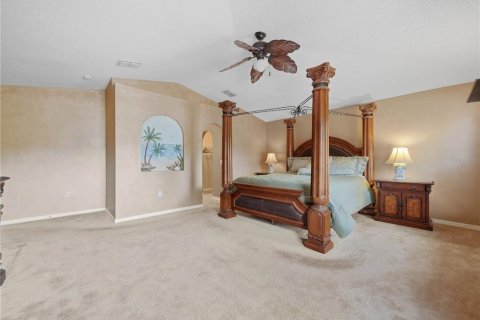 Villa ou maison à vendre à Winter Haven, Floride: 4 chambres, 263.47 m2 № 2399560 - photo 16
