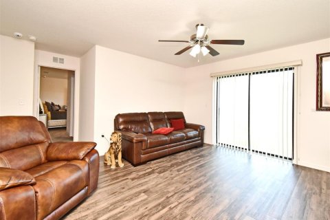 House in Leesburg, Florida 3 bedrooms, 115.57 sq.m. № 1735576 - photo 26