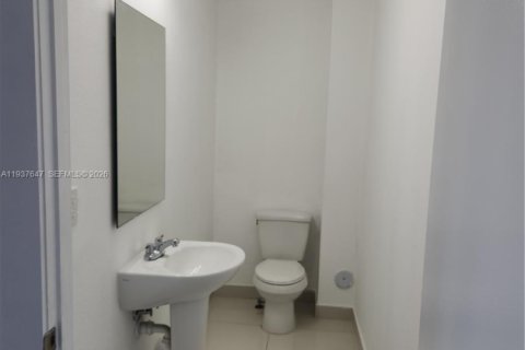 Купить таунхаус в Хомстед, Флорида 4 спальни, 133.22м2, № 1996250 - фото 15