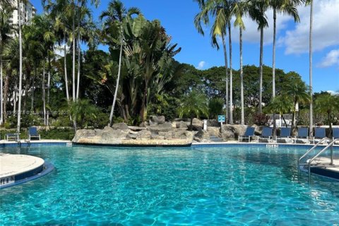 Copropriété à louer à Aventura, Floride: 2 chambres, 98.66 m2 № 1971028 - photo 17
