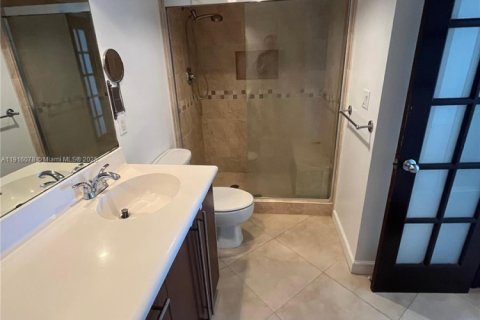 Copropriété à louer à Aventura, Floride: 2 chambres, 98.66 m2 № 1971028 - photo 10