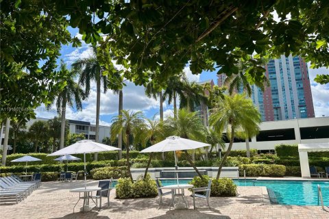 Copropriété à louer à Aventura, Floride: 2 chambres, 98.66 m2 № 1971028 - photo 20